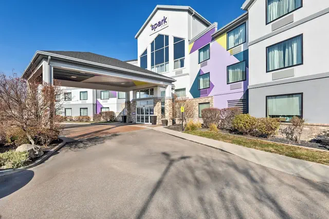 Photo 1 - Spark by Hilton Salt Lake City Central
