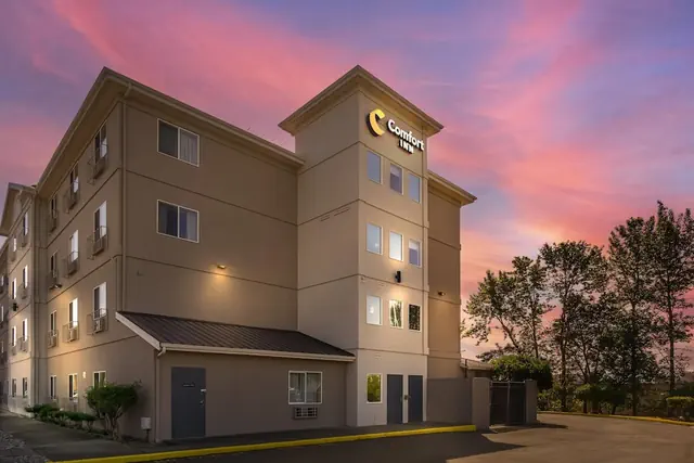 Photo 1 - Comfort Inn Federal Way - Seattle