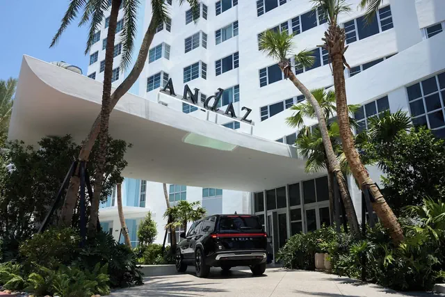 Photo 1 - Andaz Miami Beach Resort & Spa