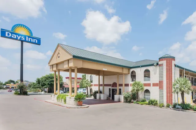 Photo 1 - Days Inn by Wyndham New Braunfels