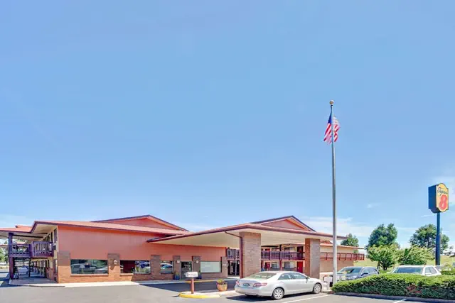 Photo 1 - Super 8 by Wyndham Albany/Corvallis