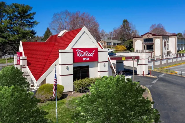 Photo 1 - Red Roof Inn Warrenton