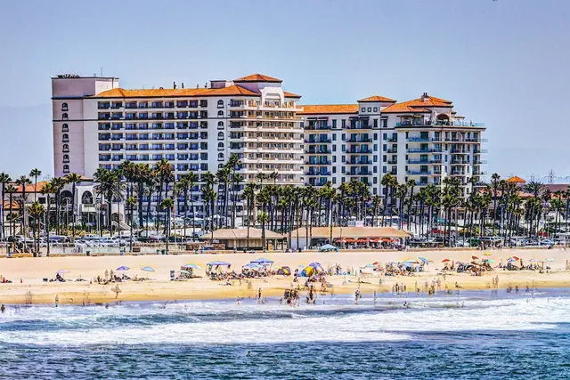 Photo 1 - The Waterfront Beach Resort, A Hilton Hotel