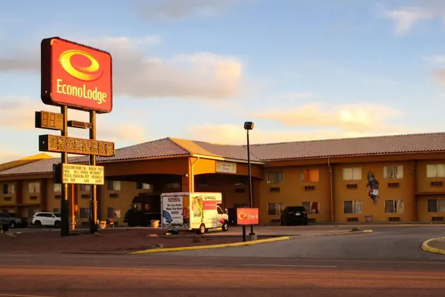 Photo 1 - Econo Lodge Gallup West