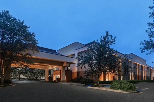 Photo 1 - Aiken Midtown Hotel
