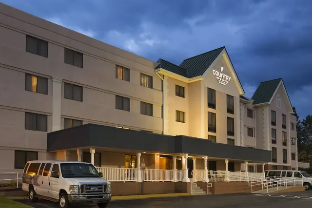 Photo 1 - Country Inn & Suites by Radisson, Atlanta Airport South, GA