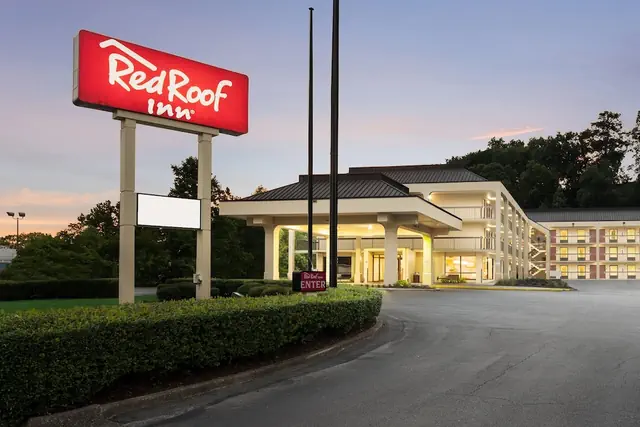 Photo 1 - Red Roof Inn Birmingham South