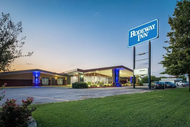 Photo 1 - Rodeway Inn Georgetown