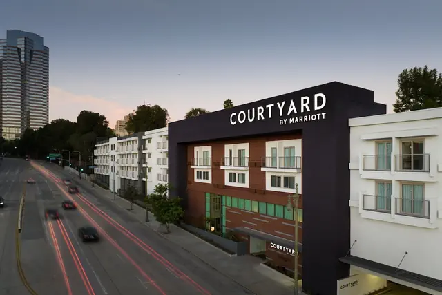 Photo 1 - Courtyard by Marriott Los Angeles Century City/Beverly Hills
