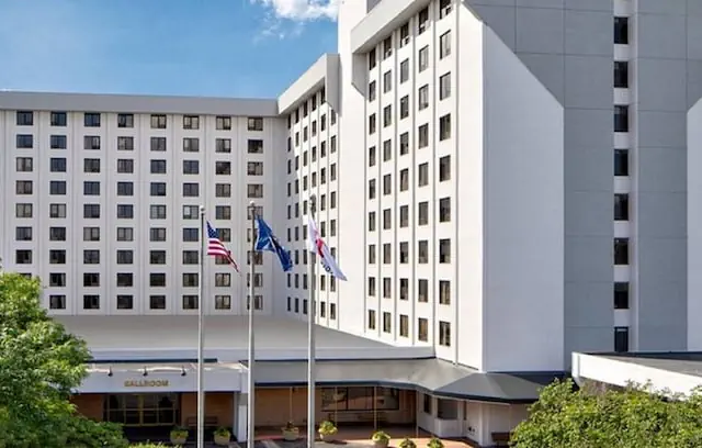 Photo 1 - New York LaGuardia Airport Marriott