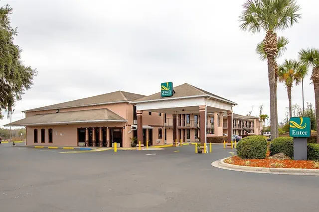 Photo 1 - Quality Inn & Suites Live Oak I-10 Exit 283