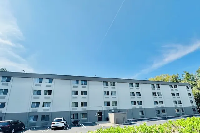 Photo 1 - Motel 6 Milford, CT