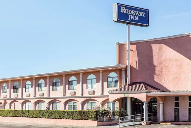 Photo 1 - Rodeway Inn near Melrose Ave