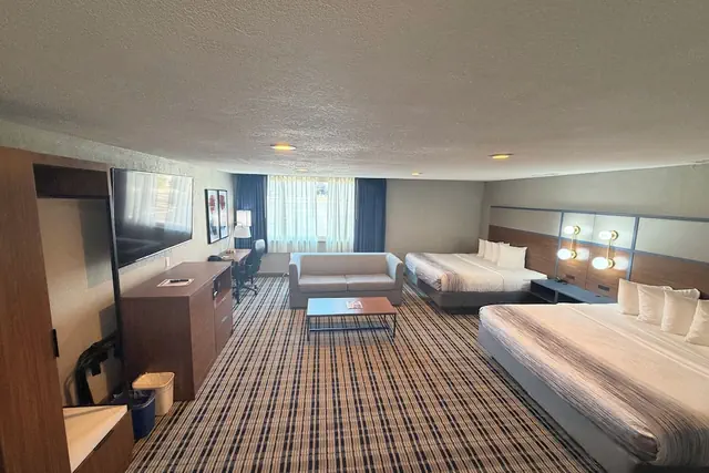 Photo 1 - AmericInn by Wyndham Appleton Downtown