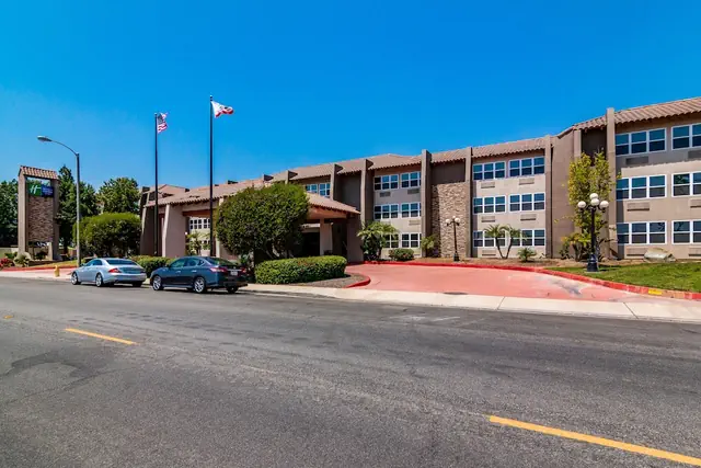 Photo 1 - Holiday Inn Express & Suites Camarillo by IHG