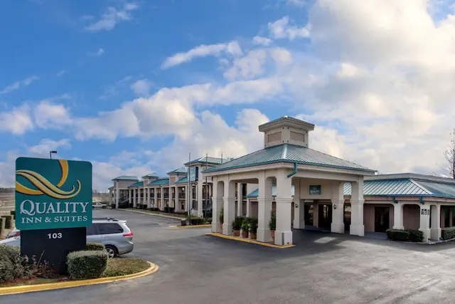 Photo 1 - Quality Inn & Suites Clinton - Jackson West