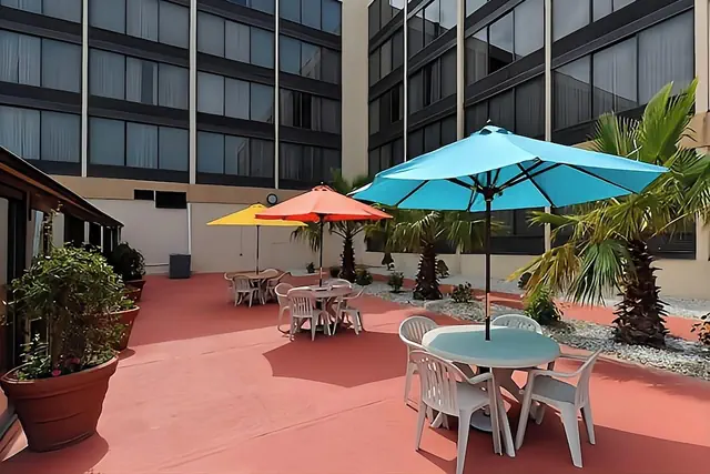 Photo 1 - Comfort Inn Gold Coast