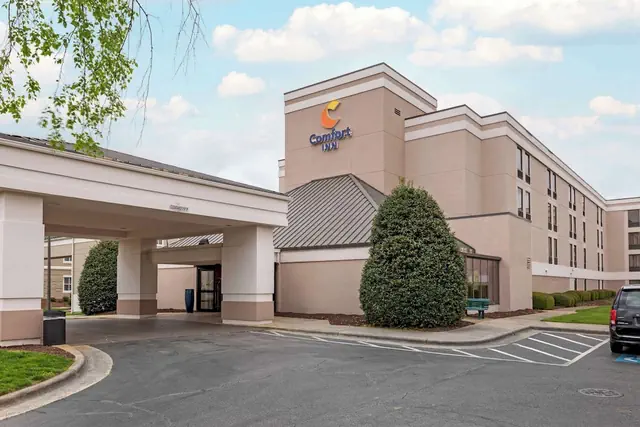 Photo 1 - Comfort Inn University Durham - Chapel Hill