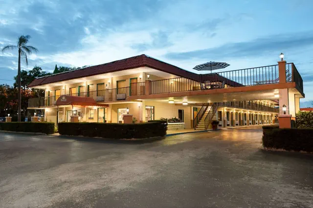 Photo 1 - Days Inn by Wyndham Clearwater/Gulf to Bay