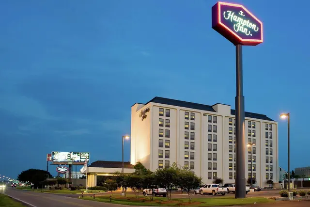 Photo 1 - Hampton Inn Baton Rouge - I-10 & College Dr.