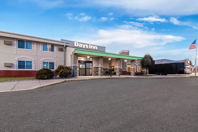 Photo 1 - Days Inn by Wyndham Minot