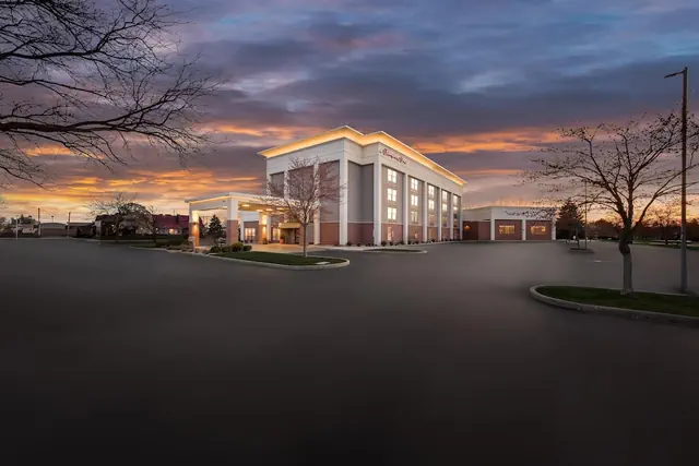 Photo 1 - Hampton Inn Toledo-South/Maumee
