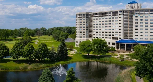 Photo 1 - Hilton Chicago/Oak Brook Hills Resort & Conference Center