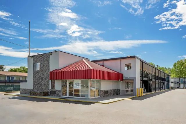 Photo 1 - Americas Best Value Inn Richmond VA Midlothian Turnpike