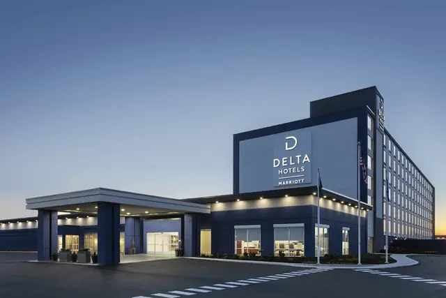 Photo 1 - Delta Hotels by Marriott Indianapolis Airport