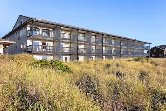 Photo 1 - Lincoln Sands Oceanfront Resort, an Ascend Collection Hotel