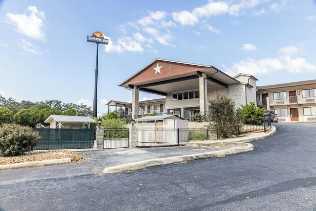 Photo 1 - Boerne Inn and Suites