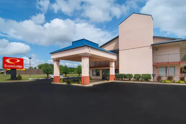 Photo 1 - Econo Lodge Battleboro - Rocky Mount I-95