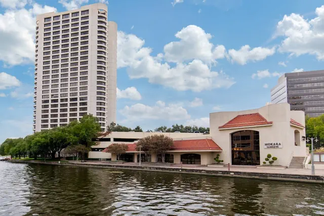 Photo 1 - Omni Las Colinas Hotel