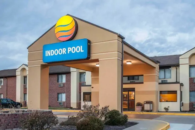 Photo 1 - Quality Inn & Suites Boonville - Columbia