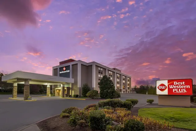 Photo 1 - Best Western Plus Bellingham