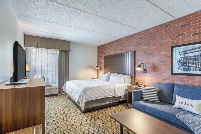 Photo 1 - Burrstone Inn, an Ascend Collection Hotel