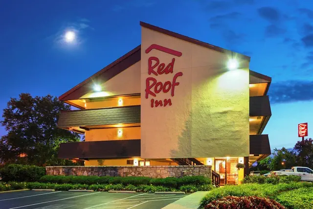 Photo 1 - Red Roof Inn Louisville Fair and Expo