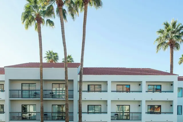 Photo 1 - Courtyard Phoenix North by Marriott