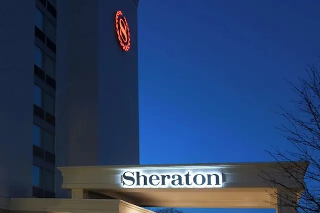Photo 1 - Sheraton Pittsburgh Airport Hotel