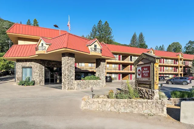 Photo 1 - Best Western Plus Yosemite Way Station Motel