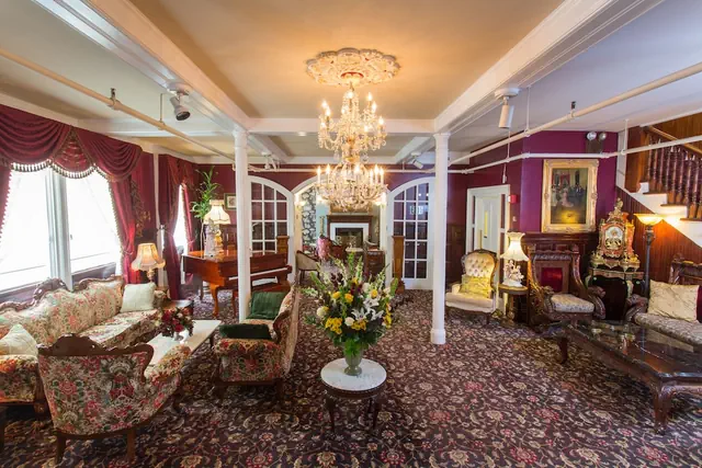 Photo 1 - Queen Anne Hotel