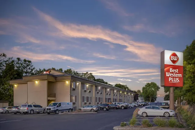 Photo 1 - Best Western Plus Prairie Inn