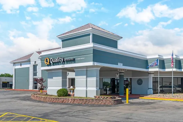 Photo 1 - Quality Inn & Suites Kansas City - Independence I-70 East