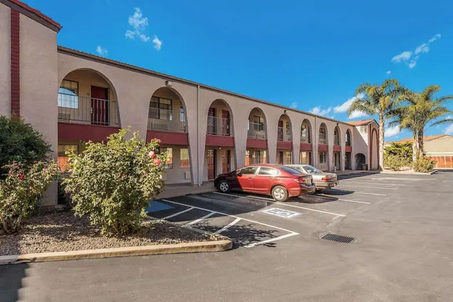 Photo 1 - Quality Inn Near Fort Hunter Liggett