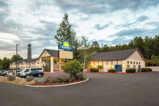 Photo 1 - Days Inn by Wyndham Williams