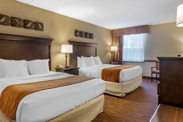 Photo 1 - Comfort Inn at Thousand Hills