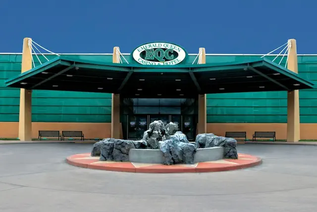 Photo 1 - Emerald Queen Hotel & Casino - Fife