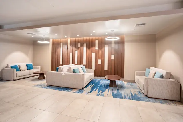 Photo 1 - Holiday Inn Los Angeles - LAX Airport by IHG