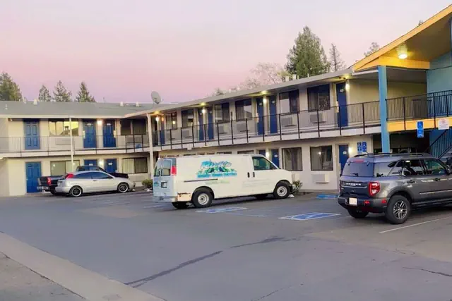 Photo 1 - Motel 6 – Santa Rosa, CA - South
