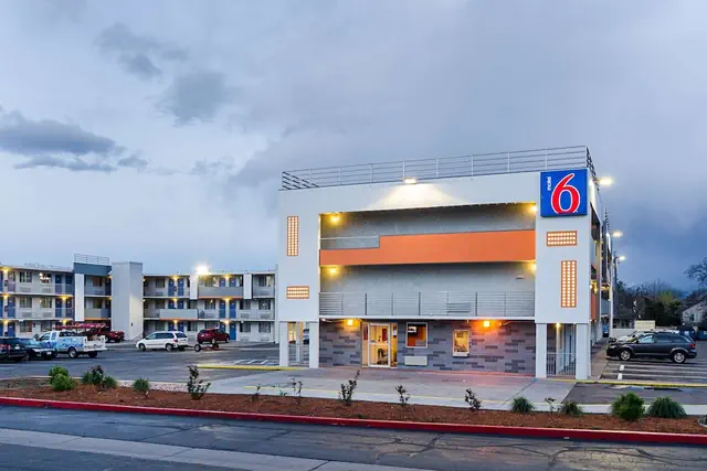 Photo 1 - Motel 6 Denver, CO – Downtown